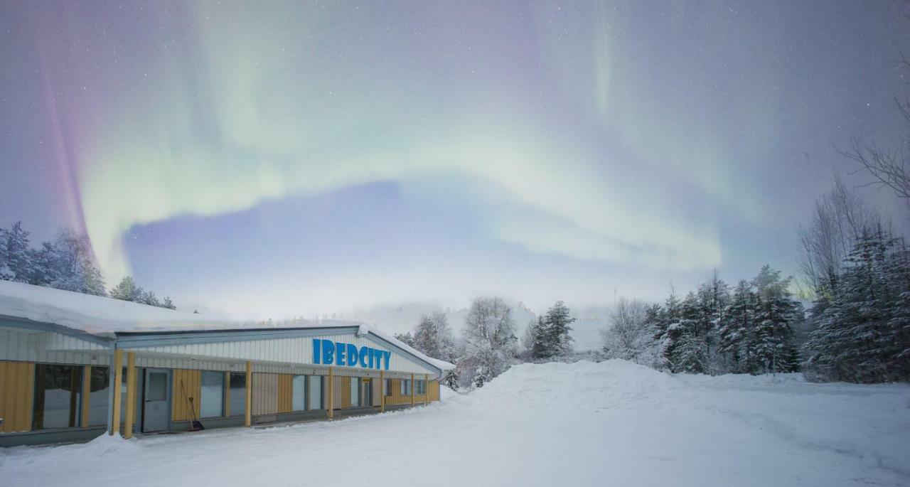 Capsule Hotel Ibedcity Rovaniemi Ngoại thất bức ảnh